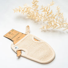 Afbeelding in Gallery-weergave laden, Scrubhandschoen met kartonnen hand erin