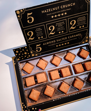 Afbeelding in Gallery-weergave laden, Booja Booja chocoladetruffels Award Winning Selection (grote doos)