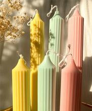 Afbeelding in Gallery-weergave laden, Vegan-ribbel-kaars-geribbeld